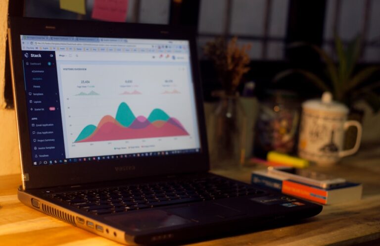 Photo "How to use data analytics to make smarter business decisions"