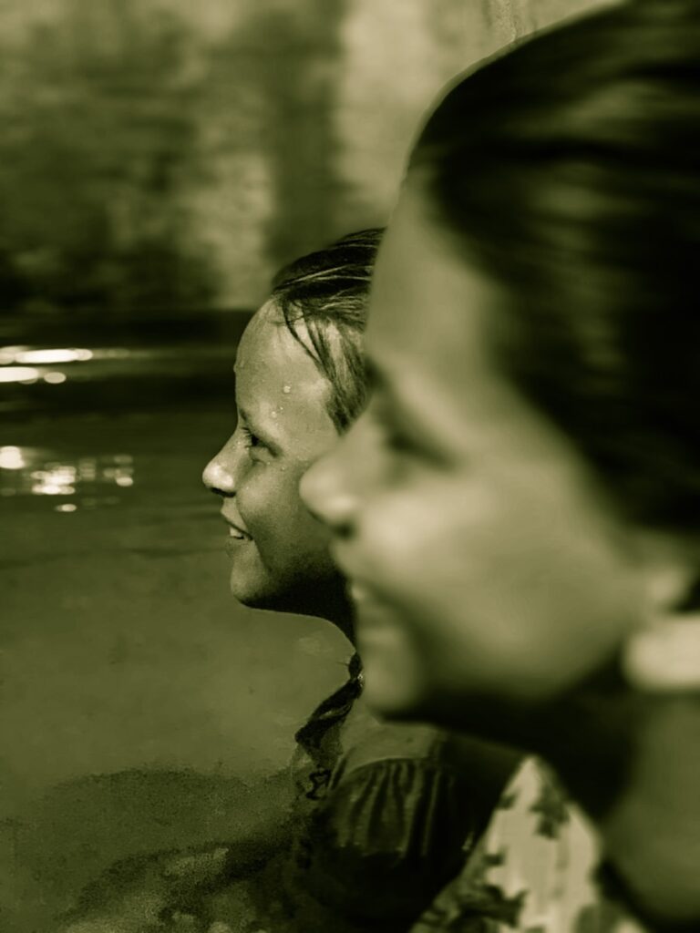 Photo "How to build stronger relationships through empathy and active listening"